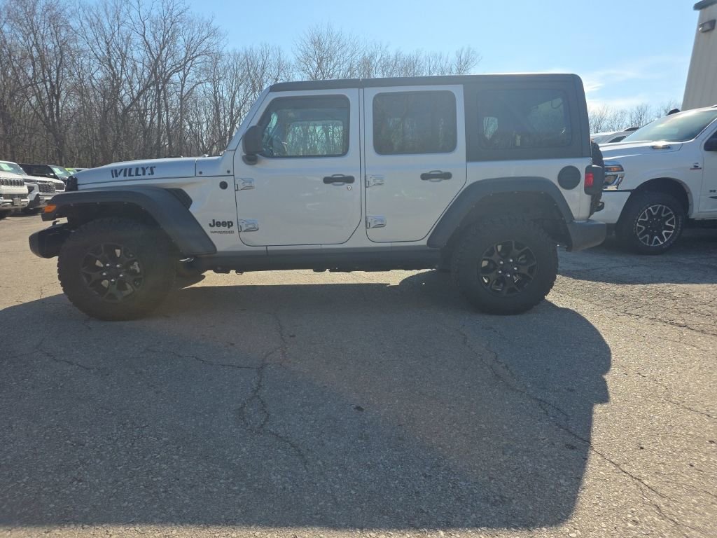 Used 2022 Jeep Wrangler Unlimited Willys image 3