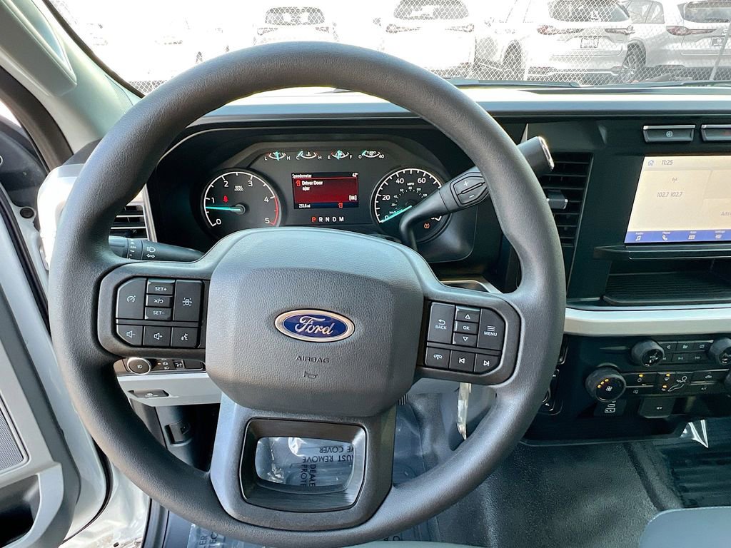 New 2023 Ford F350 XL w/ XL Chrome Package image 7