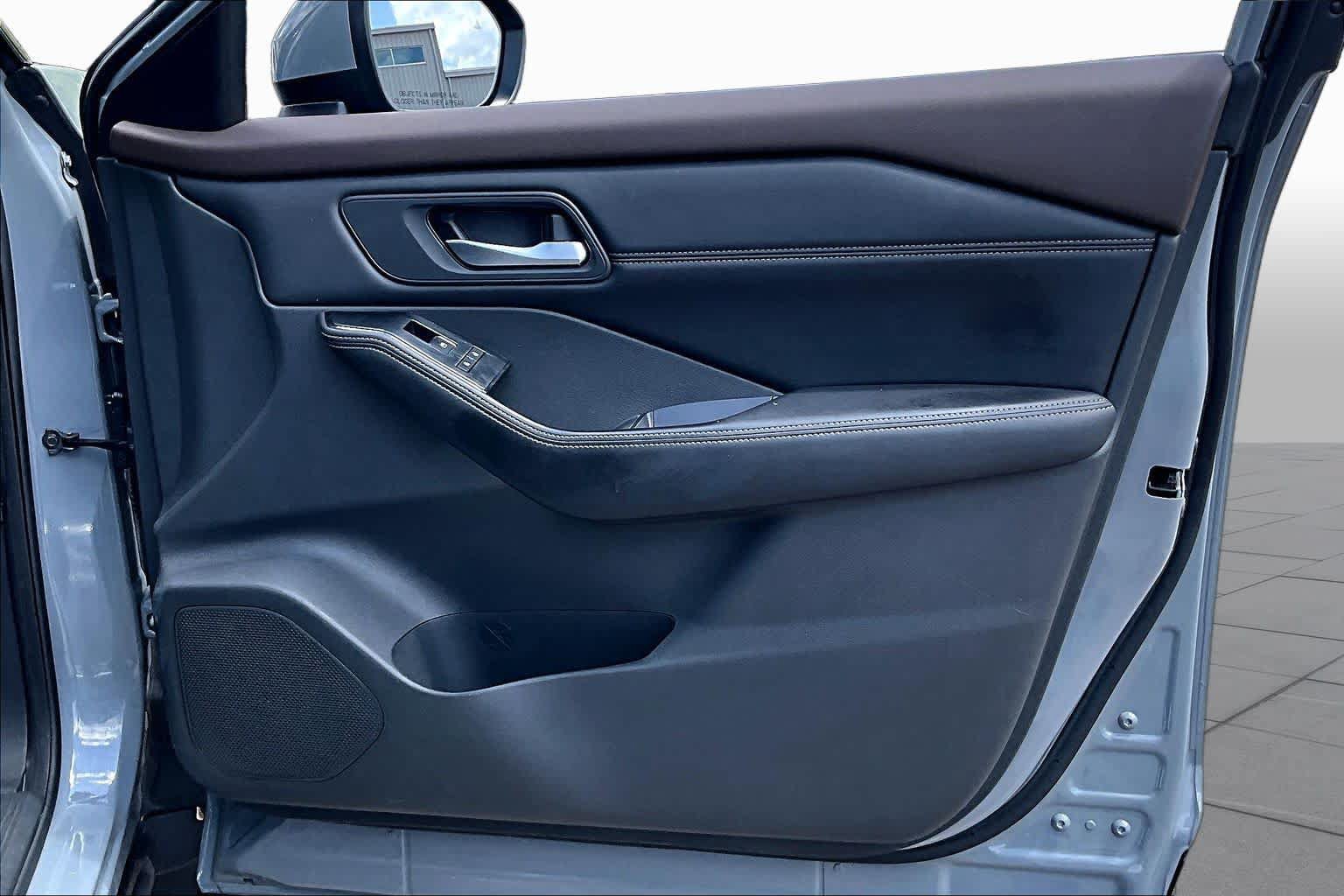 Certified 2022 Nissan Rogue SL FWD image 23