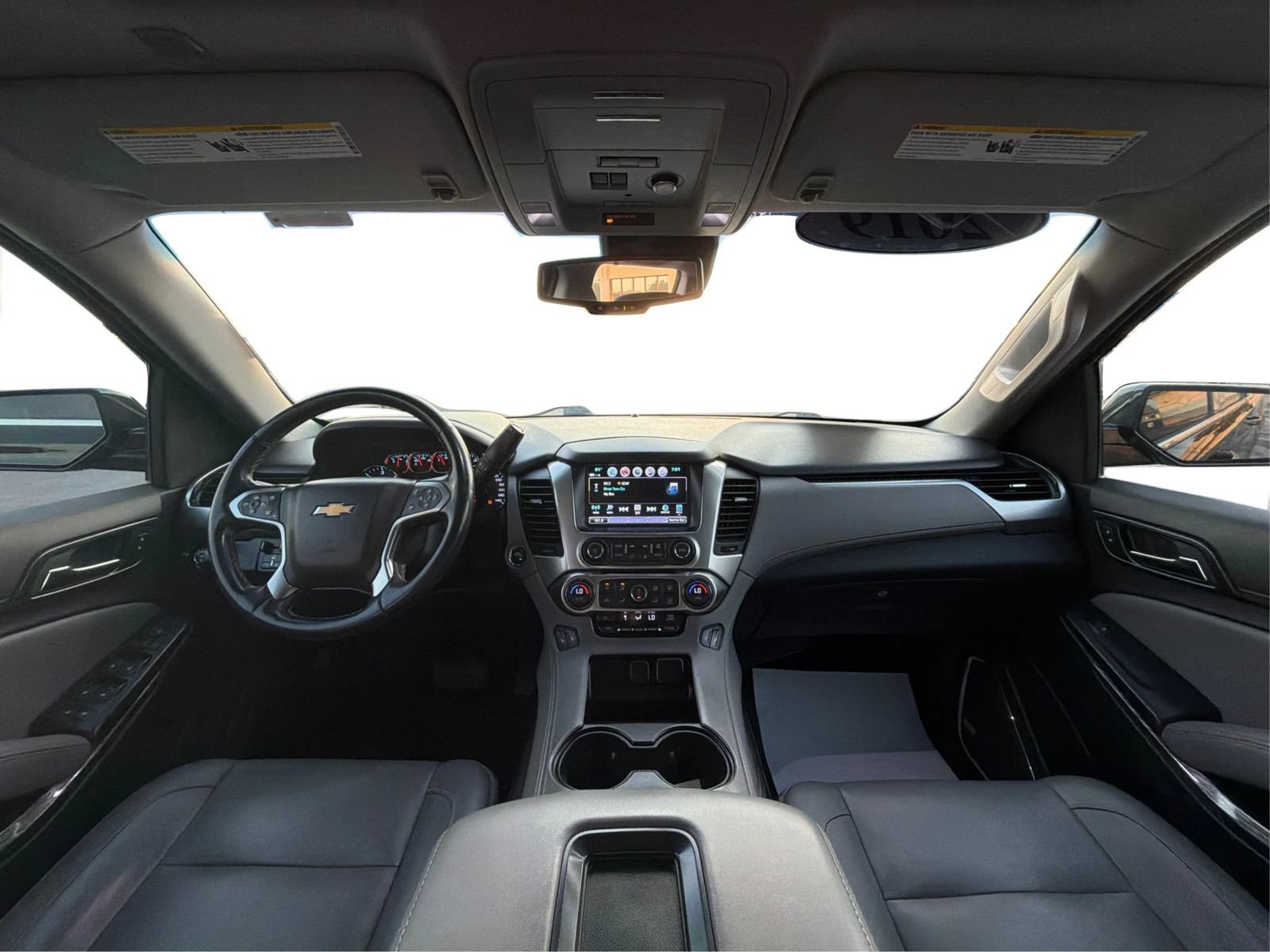Used 2019 Chevrolet Suburban LT RWD image 23