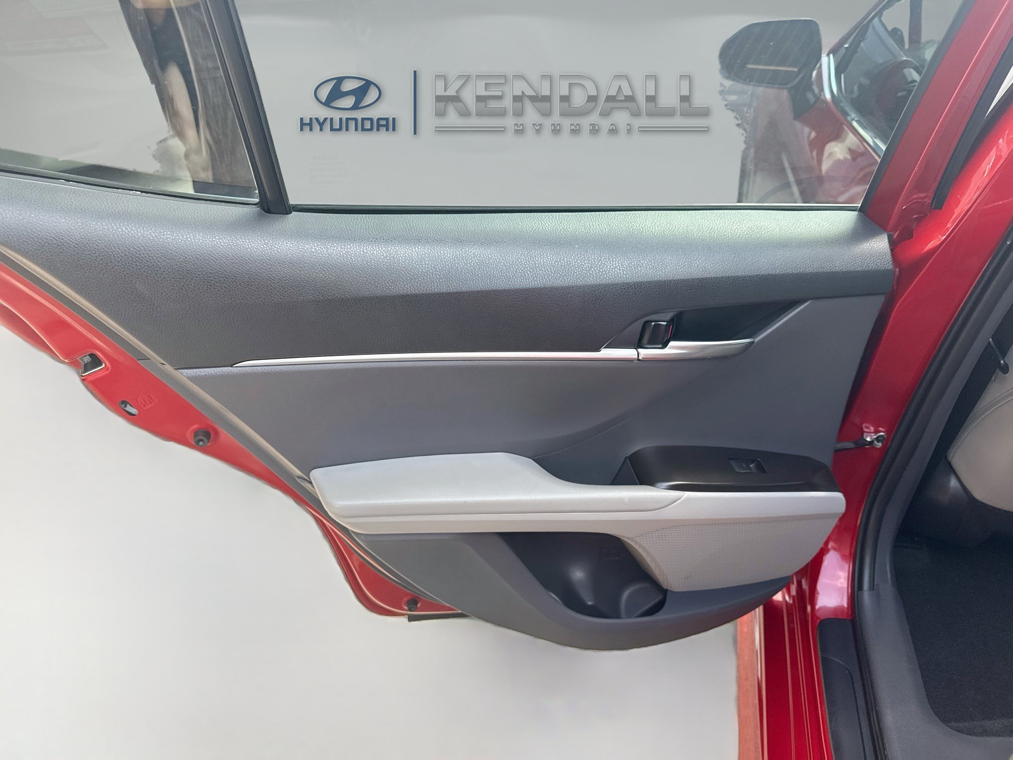 Used 2022 Toyota Camry SE FWD image 22