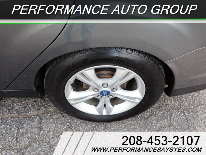 Used 2014 Ford Focus SE FWD image 13