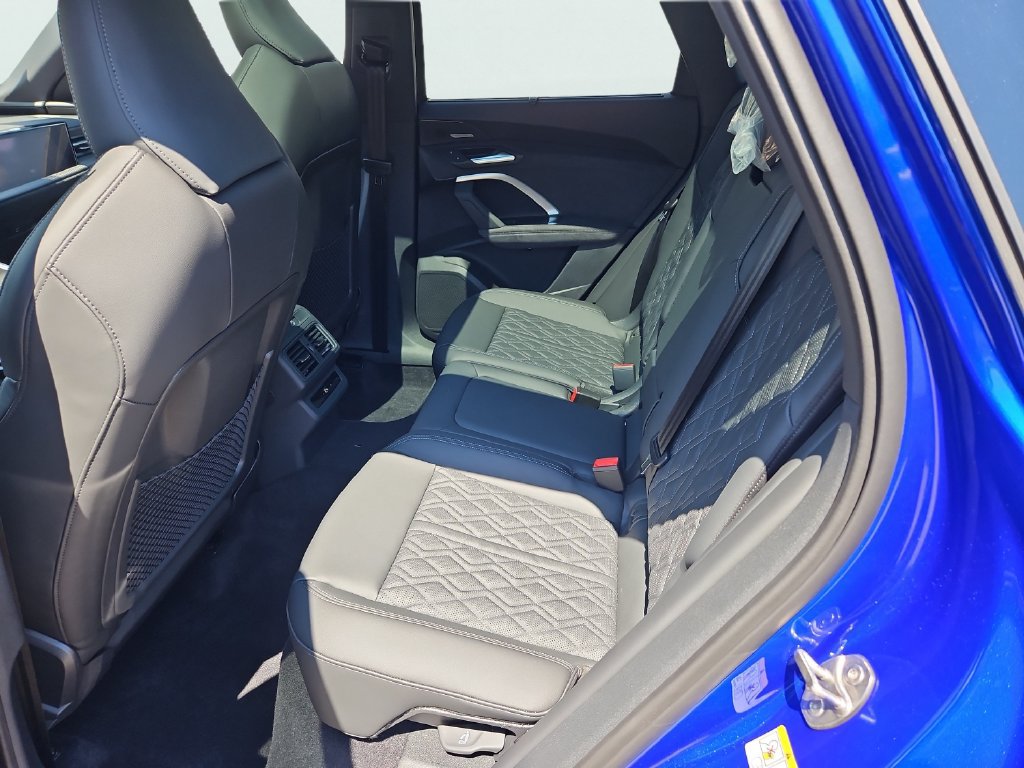 New 2026 Audi SQ5 Premium Plus AWD/4WD image 23
