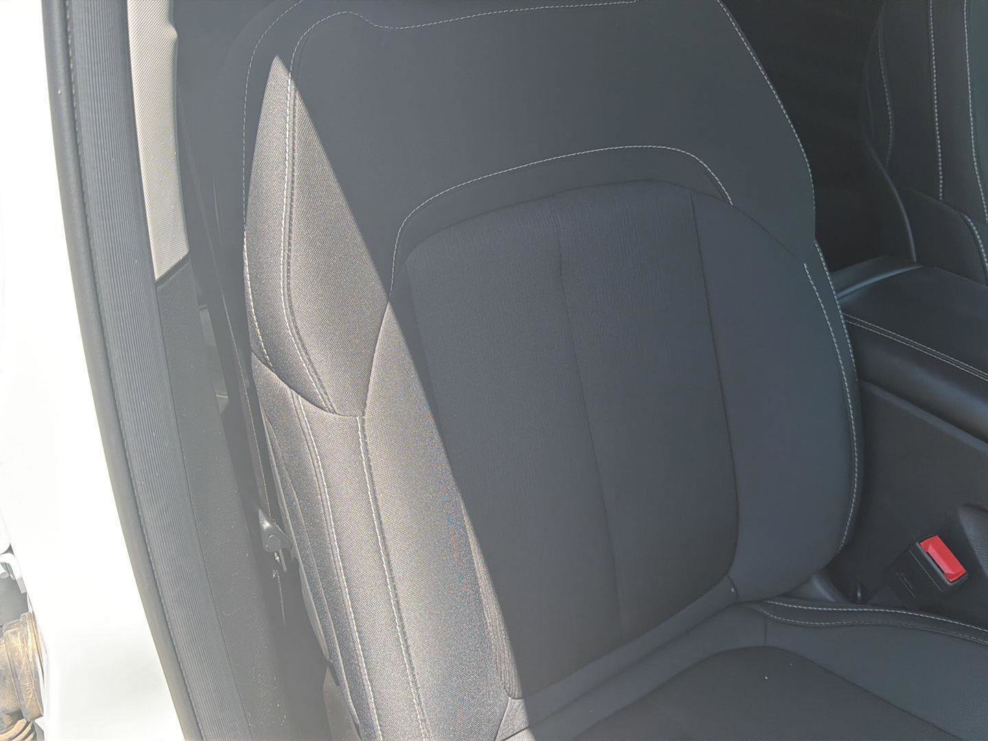 Used 2023 Jeep Grand Cherokee L Laredo AWD/4WD image 33