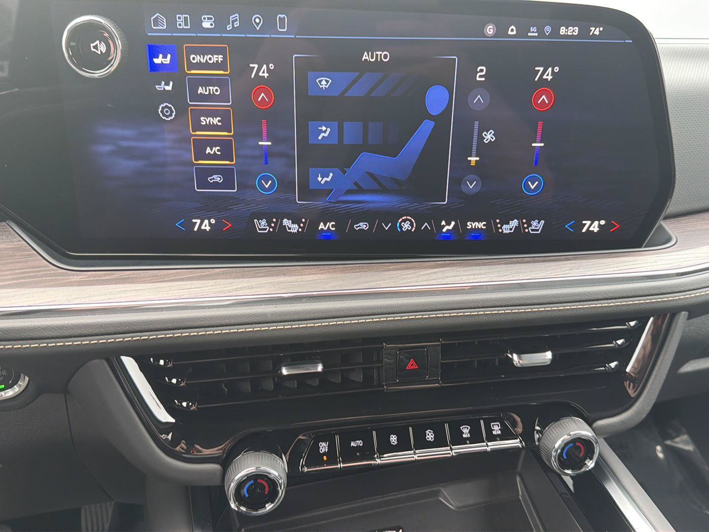 New 2026 Chevrolet Tahoe Premier w/ Sun And Tow Package AWD/4WD image 29