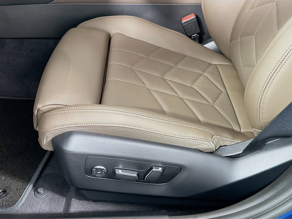 New 2026 BMW i5 eDrive40 w/ Premium Package RWD image 21