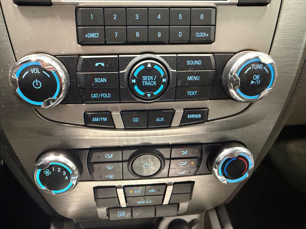 Used 2012 Ford Fusion SE FWD image 23