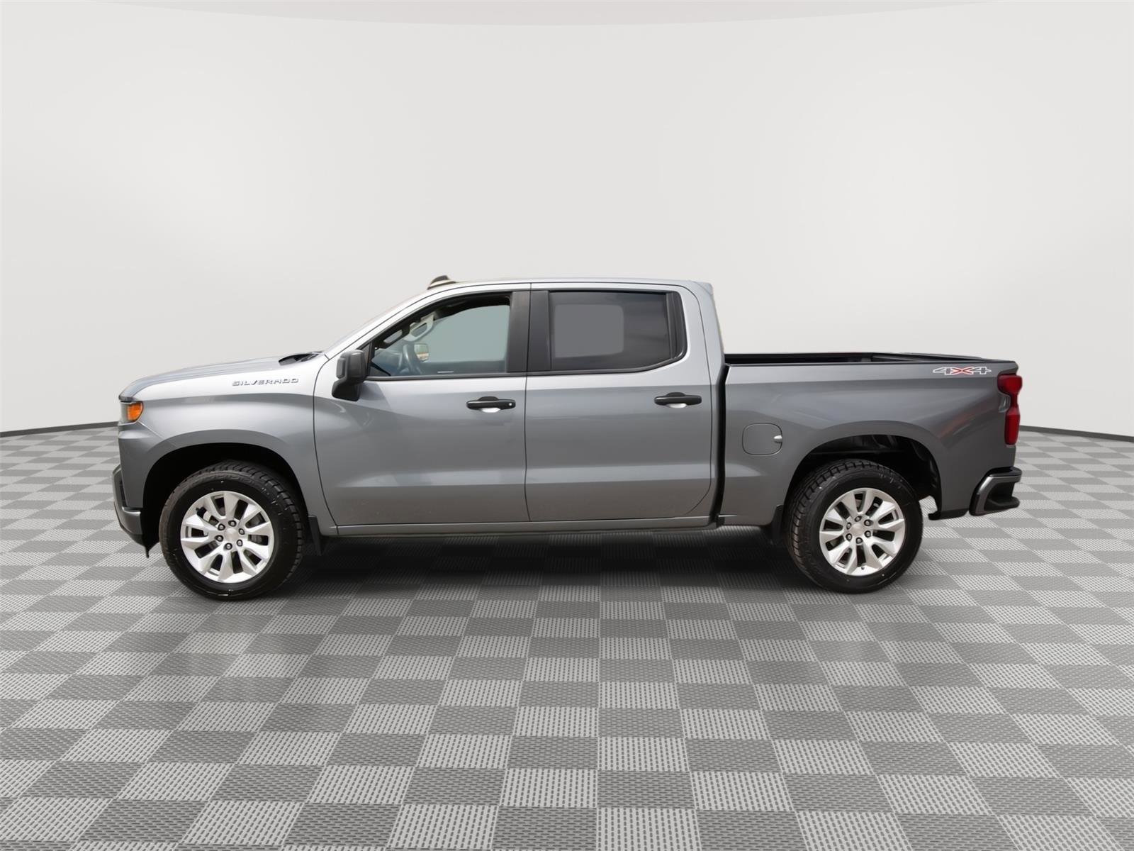 Used 2021 Chevrolet Silverado 1500 Custom AWD/4WD image 9