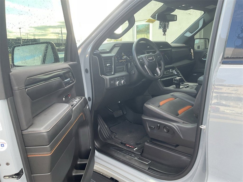 Used 2024 GMC Sierra 1500 AT4 w/ AT4 Premium Package image 15