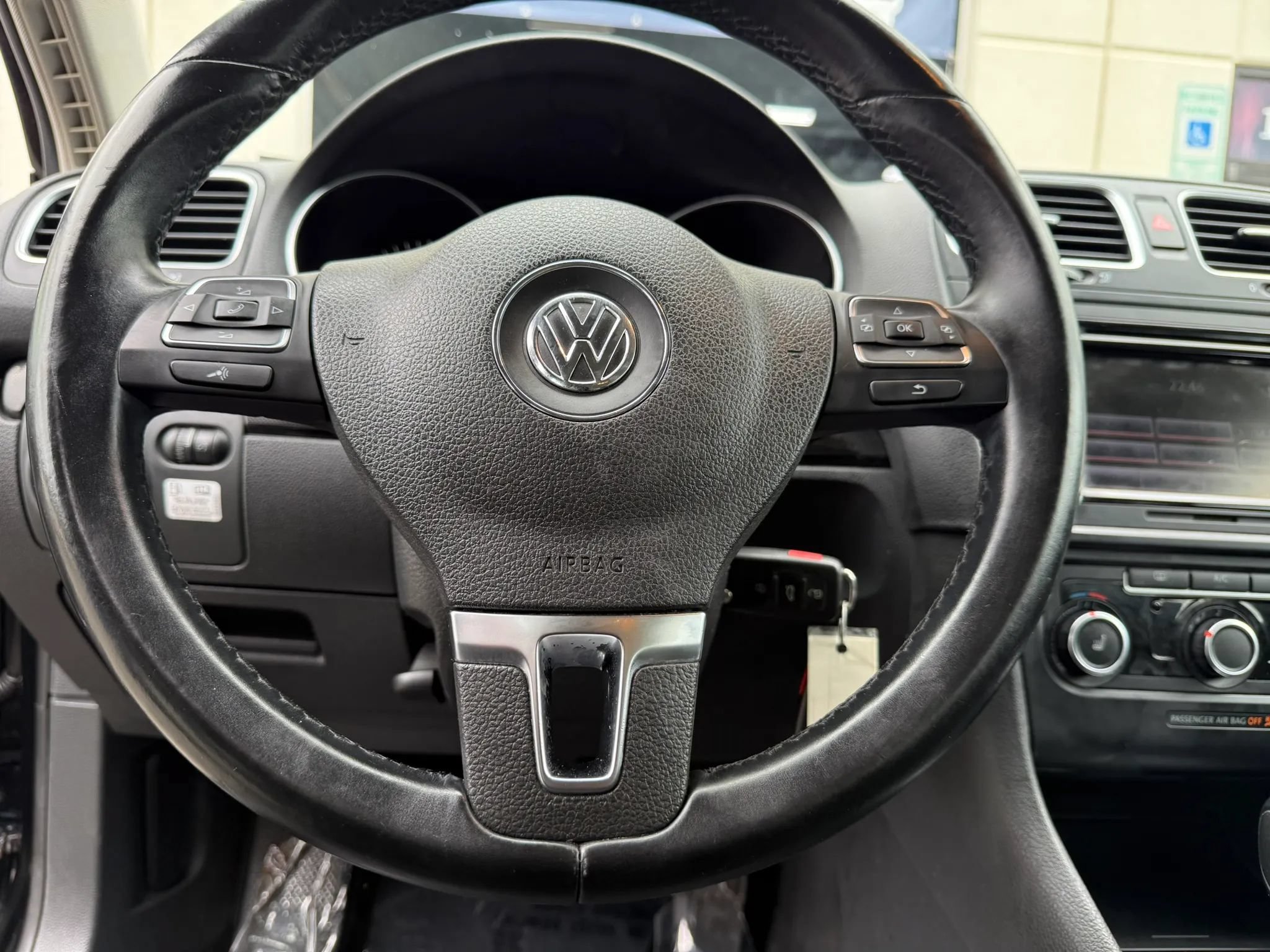 Used 2013 Volkswagen Jetta TDI FWD image 32