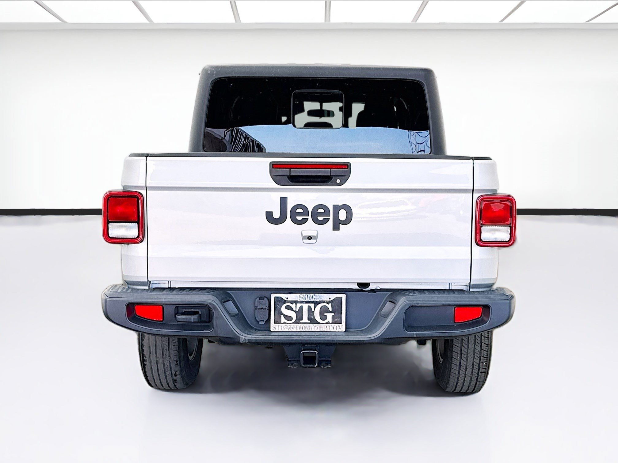 Used 2022 Jeep Gladiator Sport AWD/4WD image 5