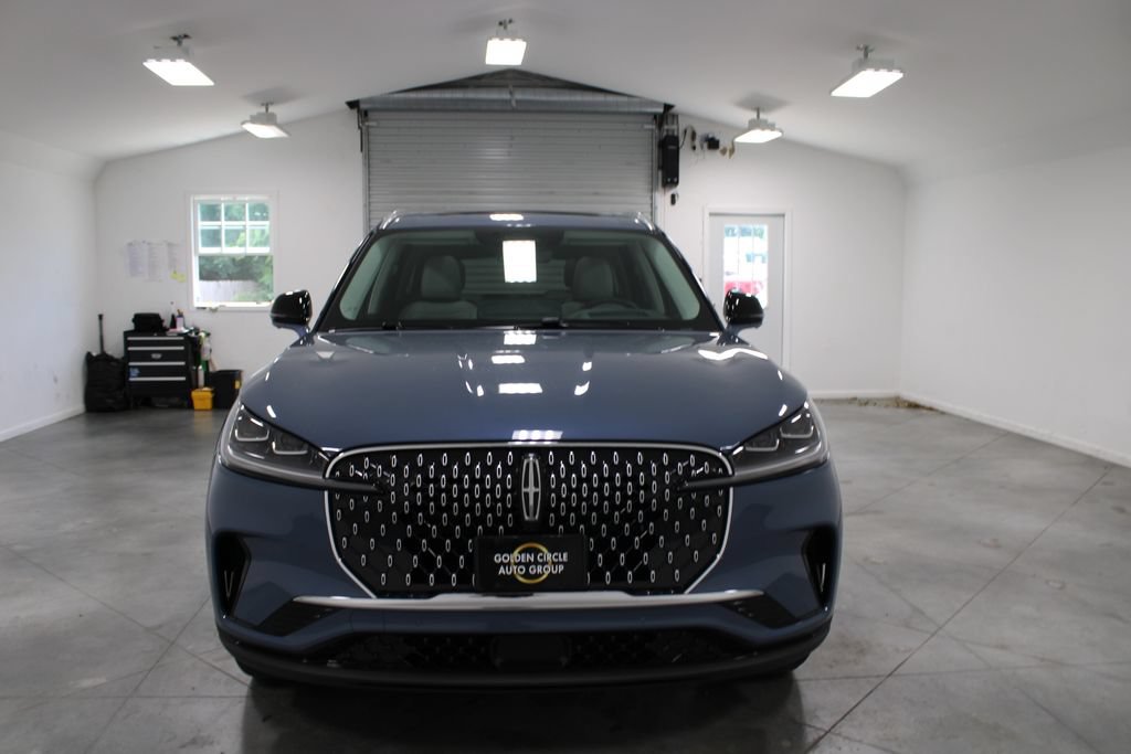 New 2026 Lincoln Aviator Reserve w/ Illumination Package RWD video 2