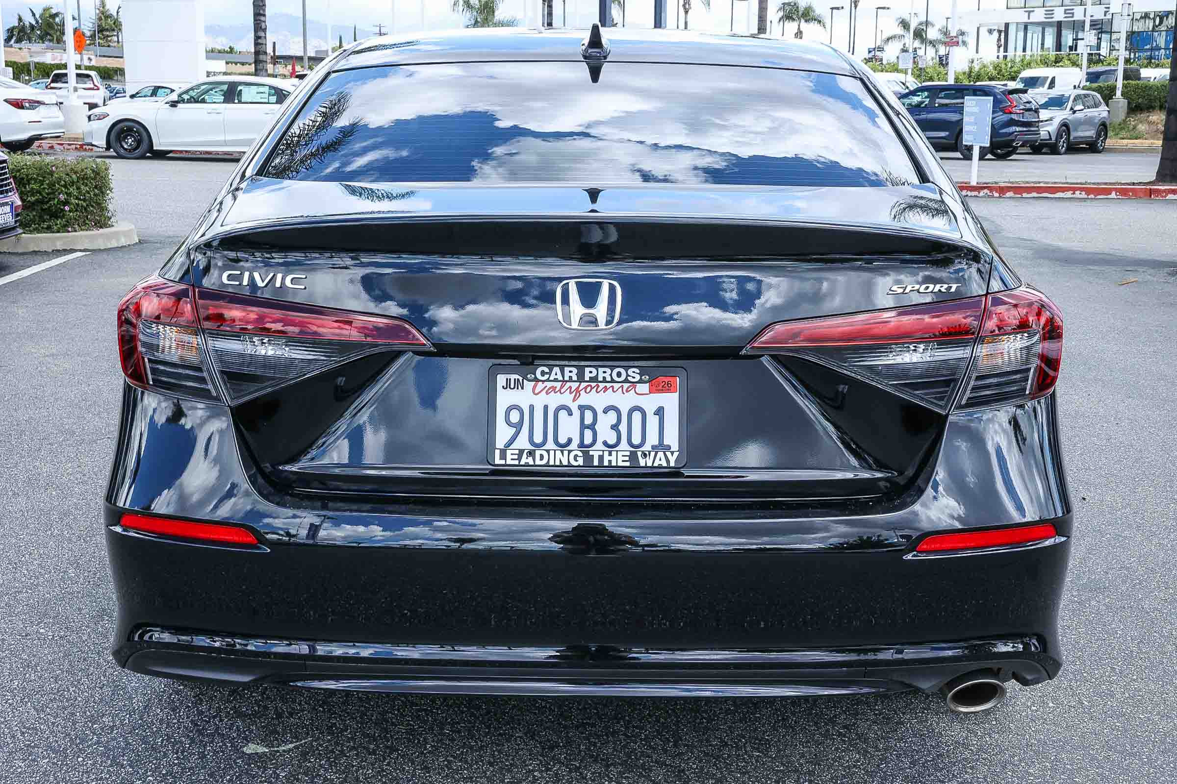 Used 2025 Honda Civic Sport image 6