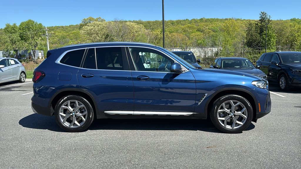 Used 2023 BMW X3 xDrive30i w/ Premium Package AWD/4WD image 5