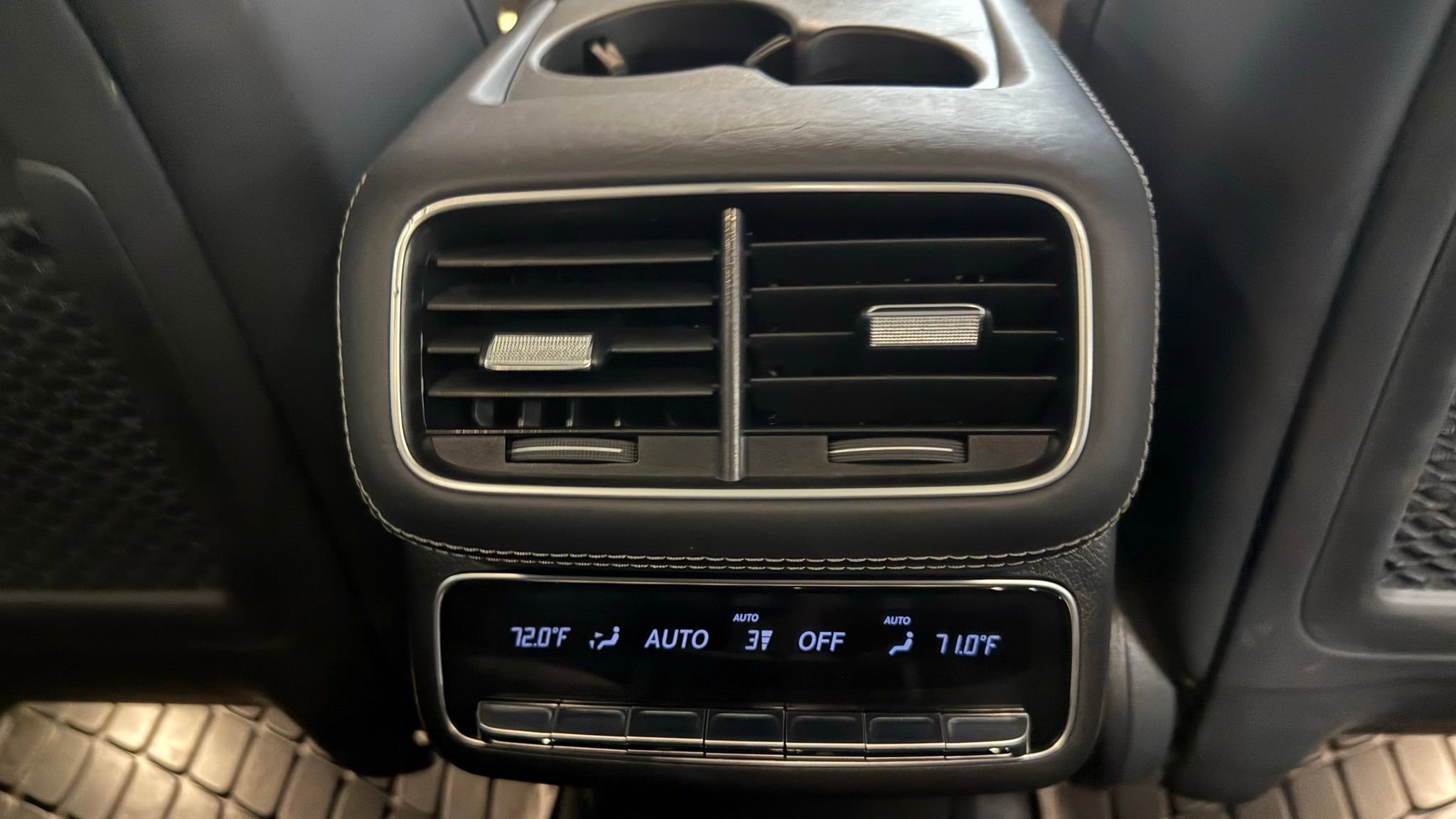 Used 2024 Mercedes-Benz GLS 63 AMG 4MATIC image 63