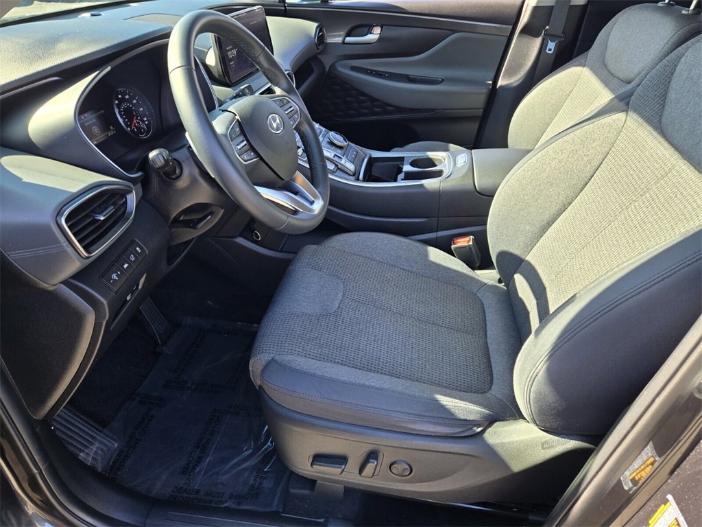 Certified 2023 Hyundai Santa Fe SEL image 10