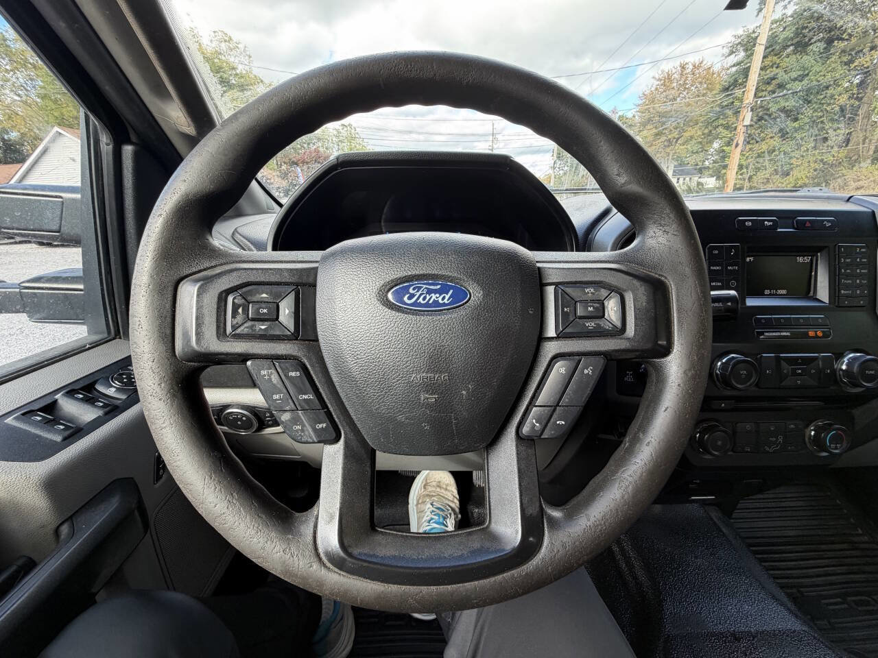 Used 2018 Ford F250 XL w/ Power Equipment Group image 31
