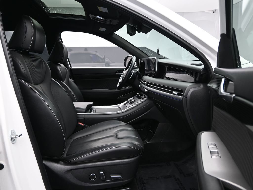 Used 2023 Hyundai Palisade Calligraphy image 34