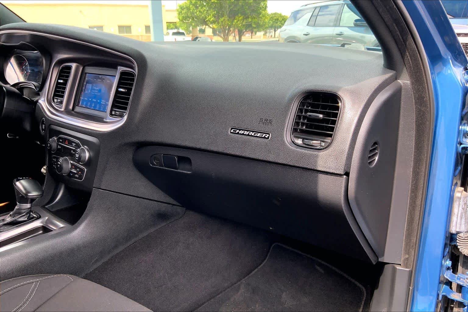 Used 2021 Dodge Charger SXT w/ Blacktop Package RWD image 19