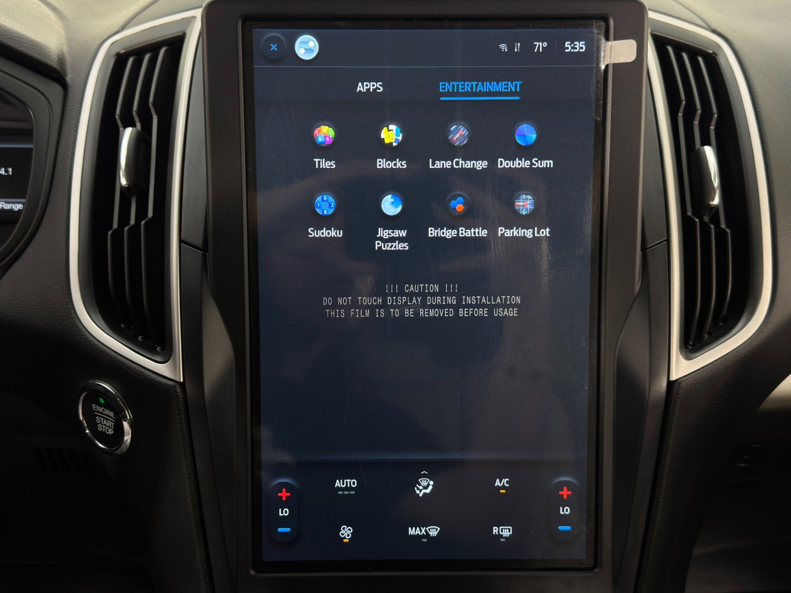 Used 2023 Ford Edge SE image 23