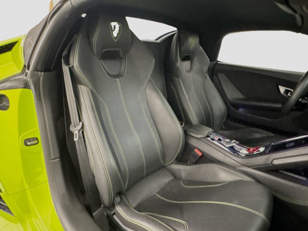 Used 2020 Lamborghini Huracan EVO AWD/4WD image 31