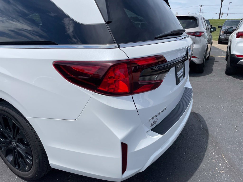 Used 2025 Honda Odyssey Sport-L image 41
