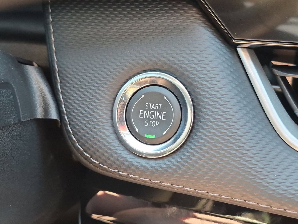 New 2027 Chevrolet Equinox LT w/ Safety and Technology Package FWD image 29