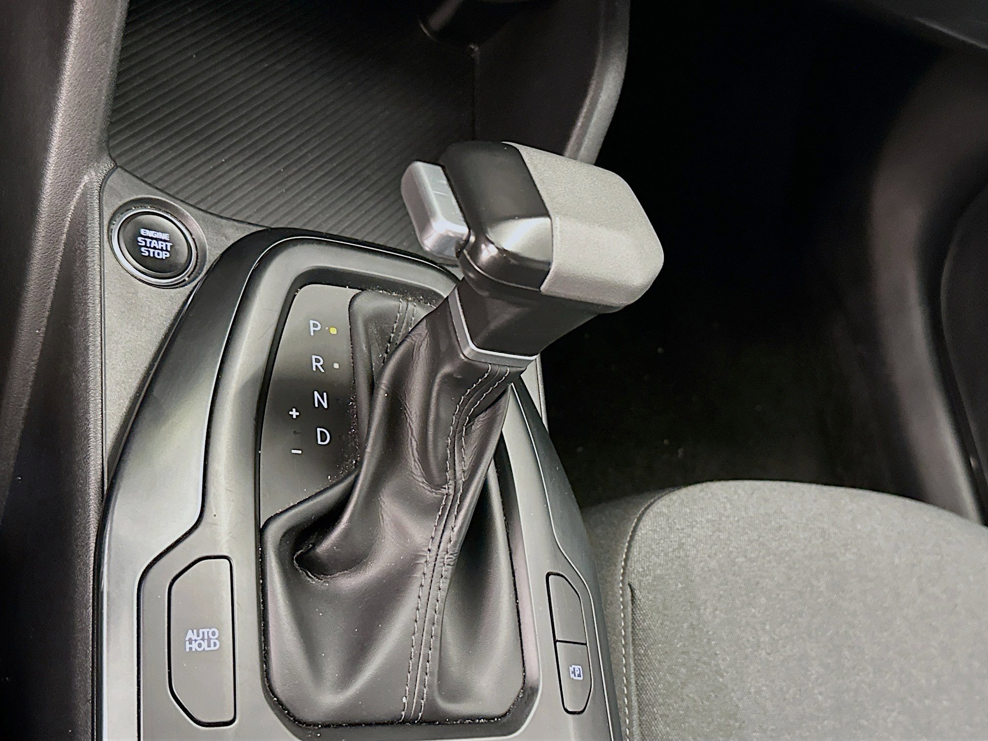 Used 2025 Kia K4 LXS image 25