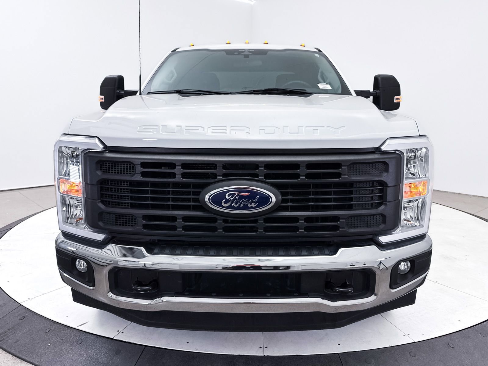Used 2023 Ford F350 XL w/ XL Chrome Package image 11