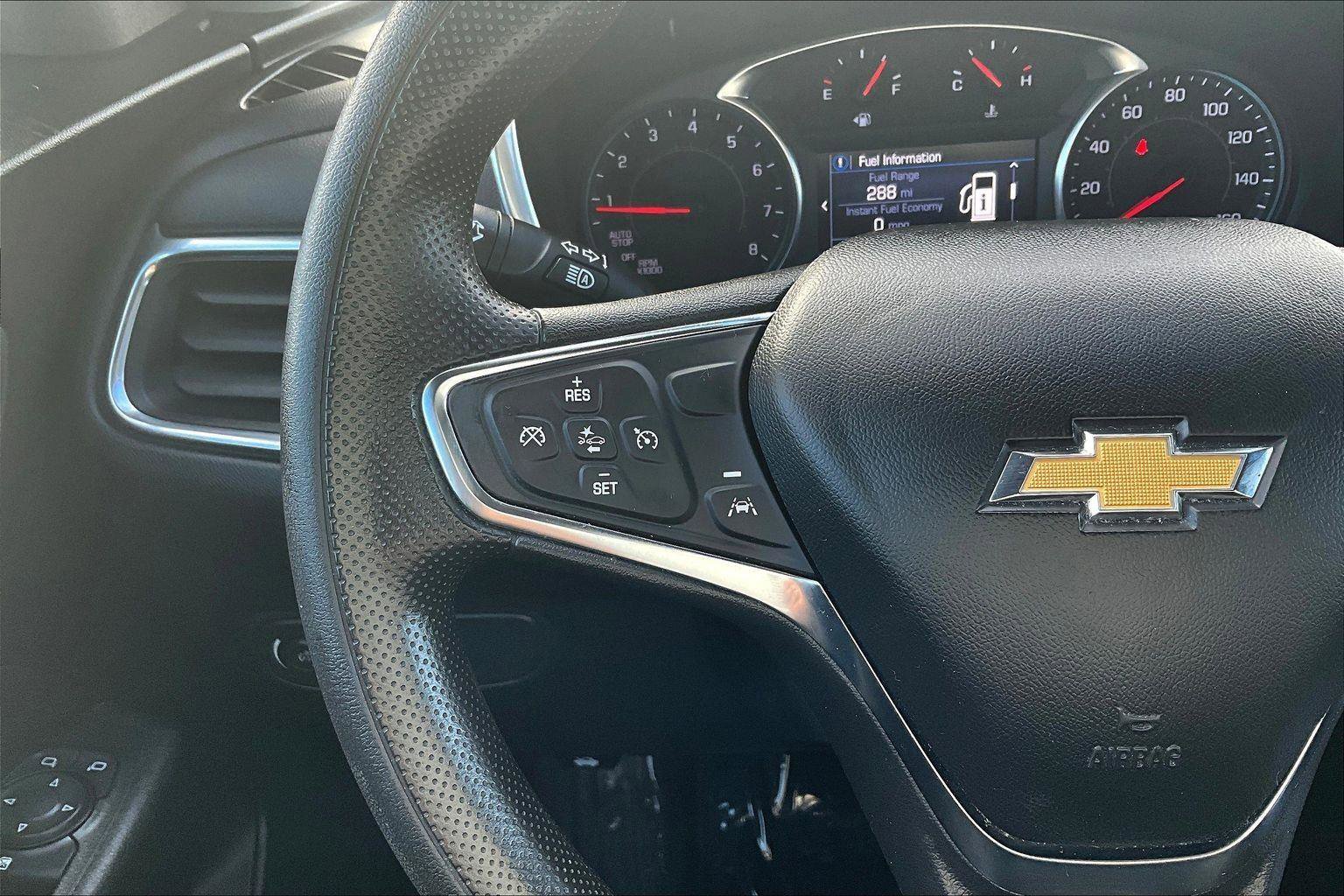 Used 2023 Chevrolet Equinox LT image 18