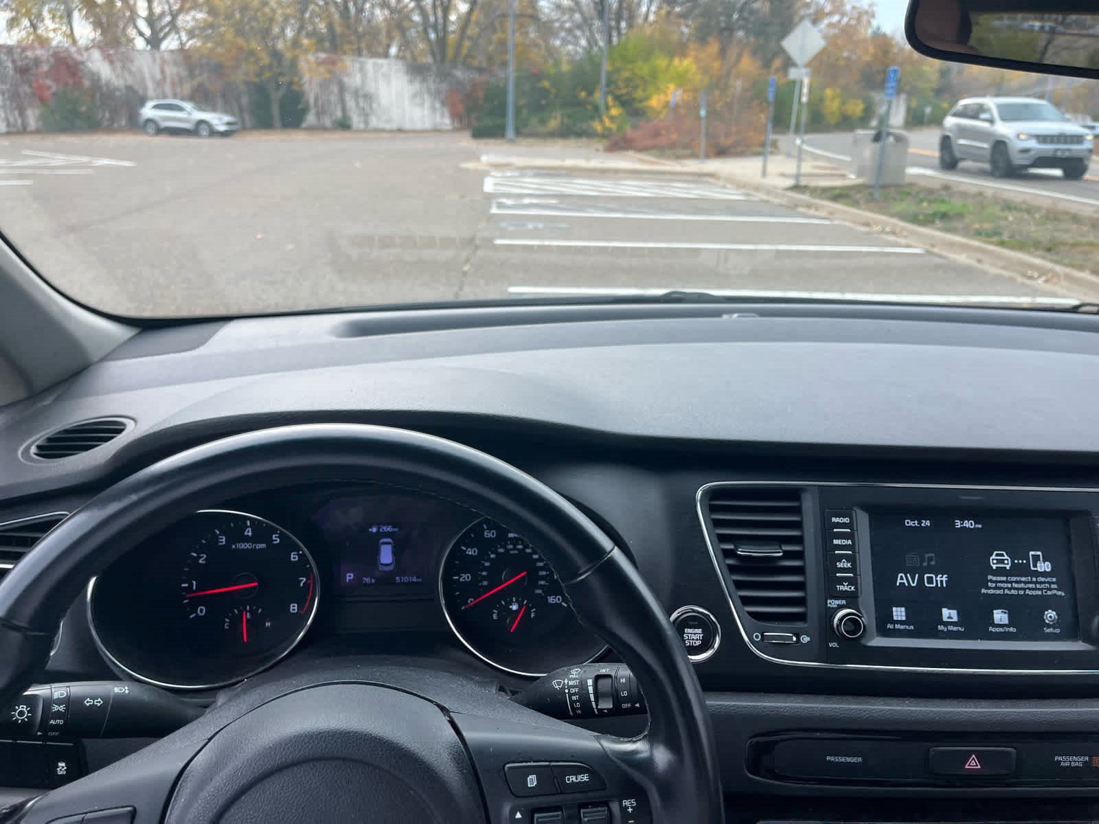 Used 2020 Kia Sedona EX FWD image 10