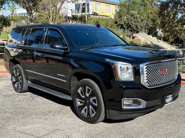 Used 2016 GMC Yukon Denali w/ Open Road Package image 16