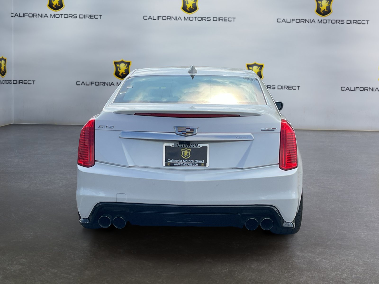Used 2018 Cadillac CTS V w/ Luxury Package RWD image 6