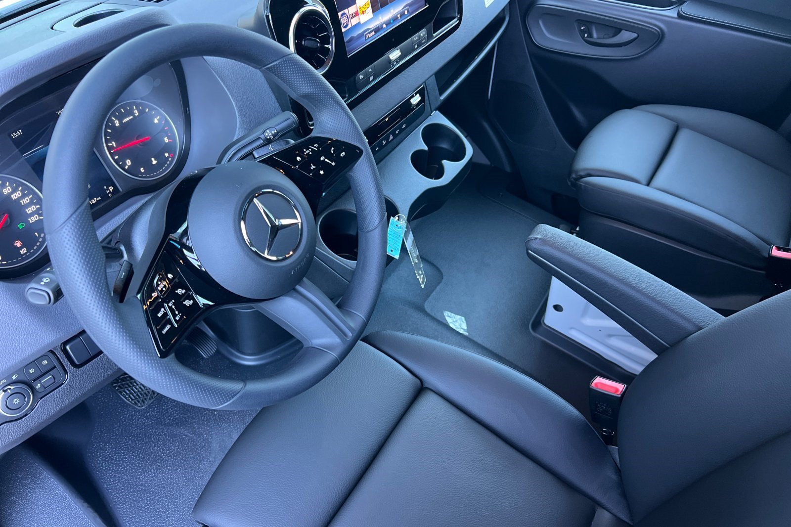 New 2026 Mercedes-Benz Sprinter 2500 image 4