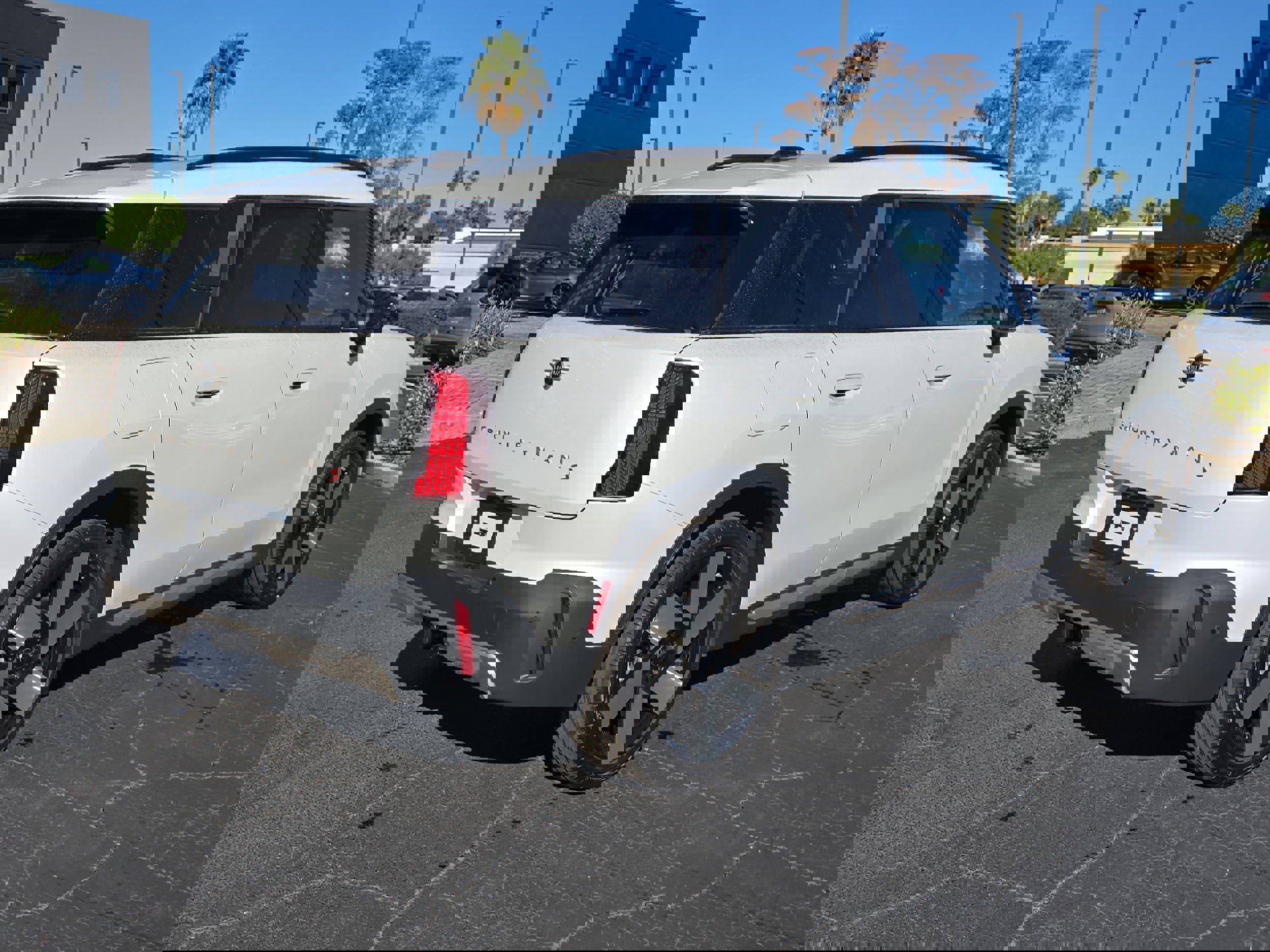 Certified 2025 MINI Cooper Countryman S w/ Comfort Package Max image 4