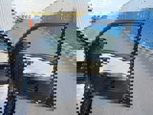 Used 2015 Toyota Avalon Limited image 22