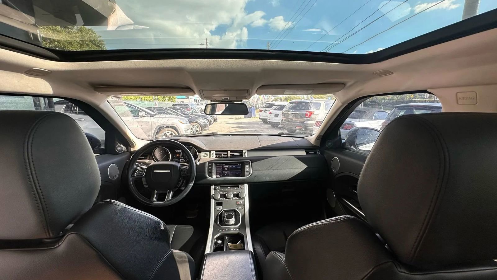 Used 2014 Land Rover Range Rover Evoque Pure Plus image 9