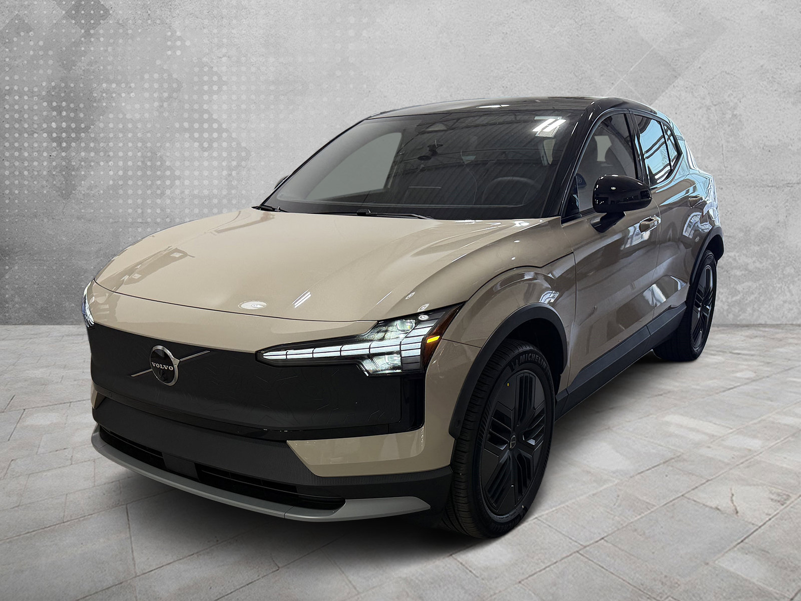 New 2026 Volvo EX30 Cross Country Ultra w/ Protection Package Premier AWD/4WD image 4