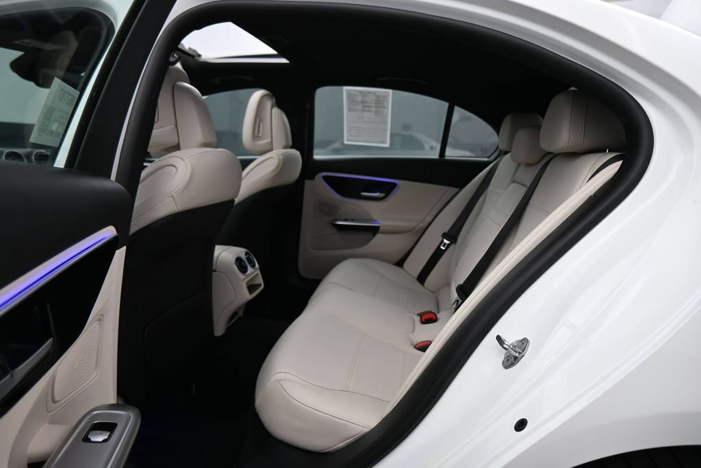 Used 2024 Mercedes-Benz C 300 Sedan image 17