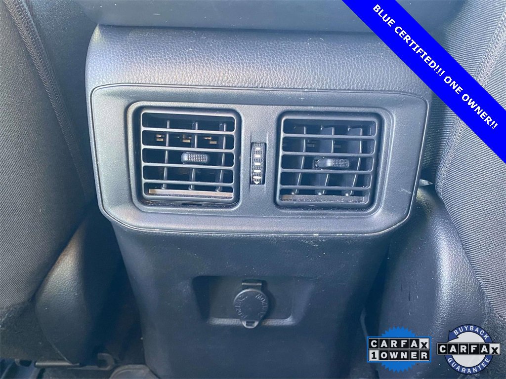 Used 2021 Toyota RAV4 LE image 12