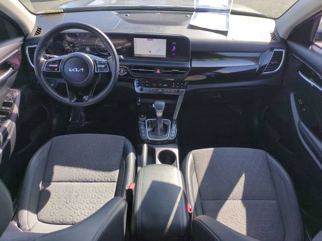 Certified 2024 Kia Seltos X-Line AWD/4WD image 28
