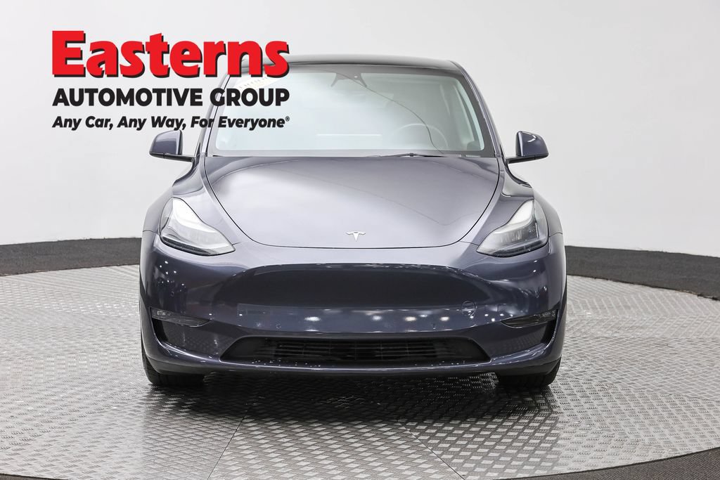 Used 2022 Tesla Model Y Performance AWD/4WD image 2