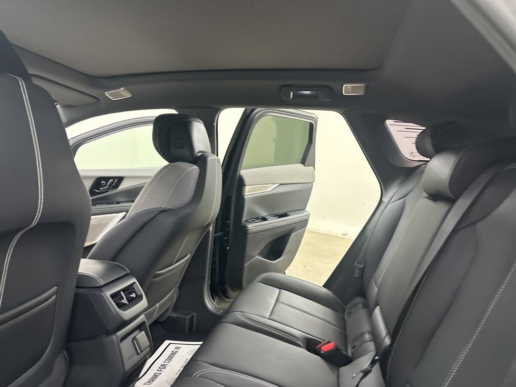 New 2026 Cadillac Optiq Sport 1 AWD/4WD image 27