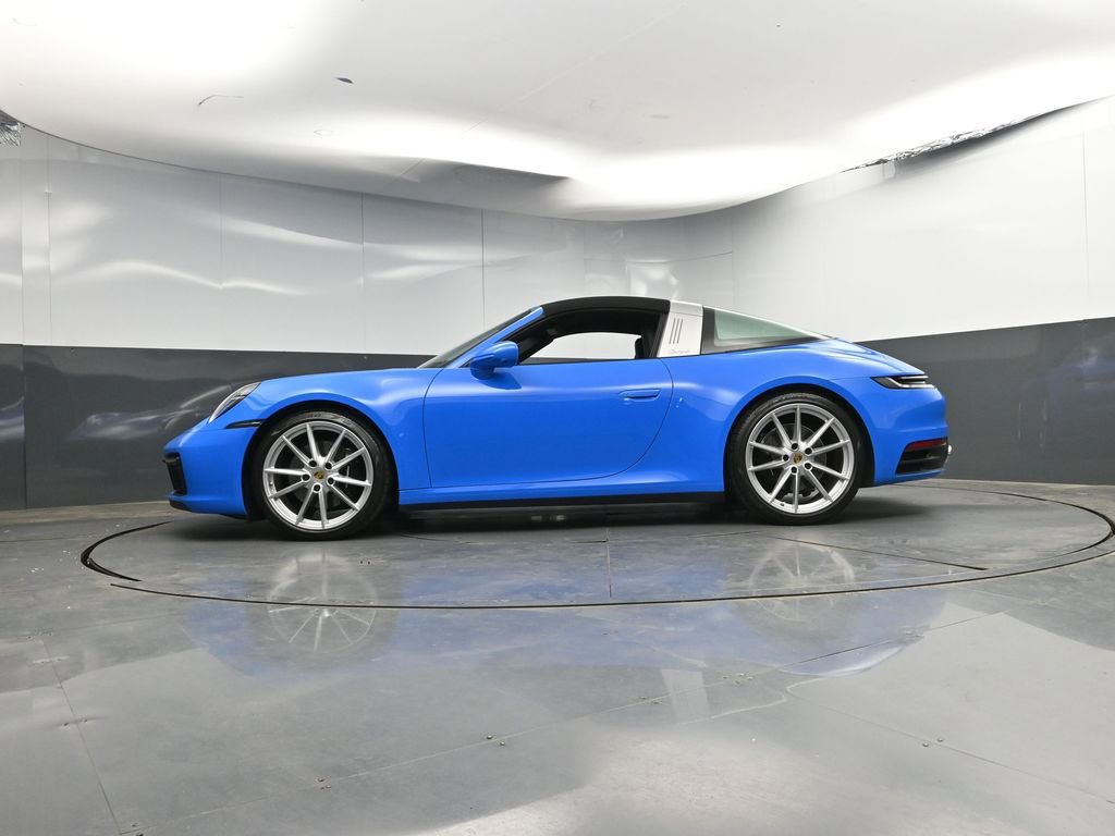 Certified 2022 Porsche 911 Targa 4S AWD/4WD image 35