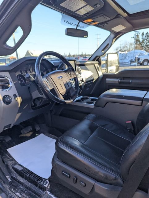 Used 2014 Ford F350 Lariat w/ Lariat Ultimate Package AWD/4WD image 14
