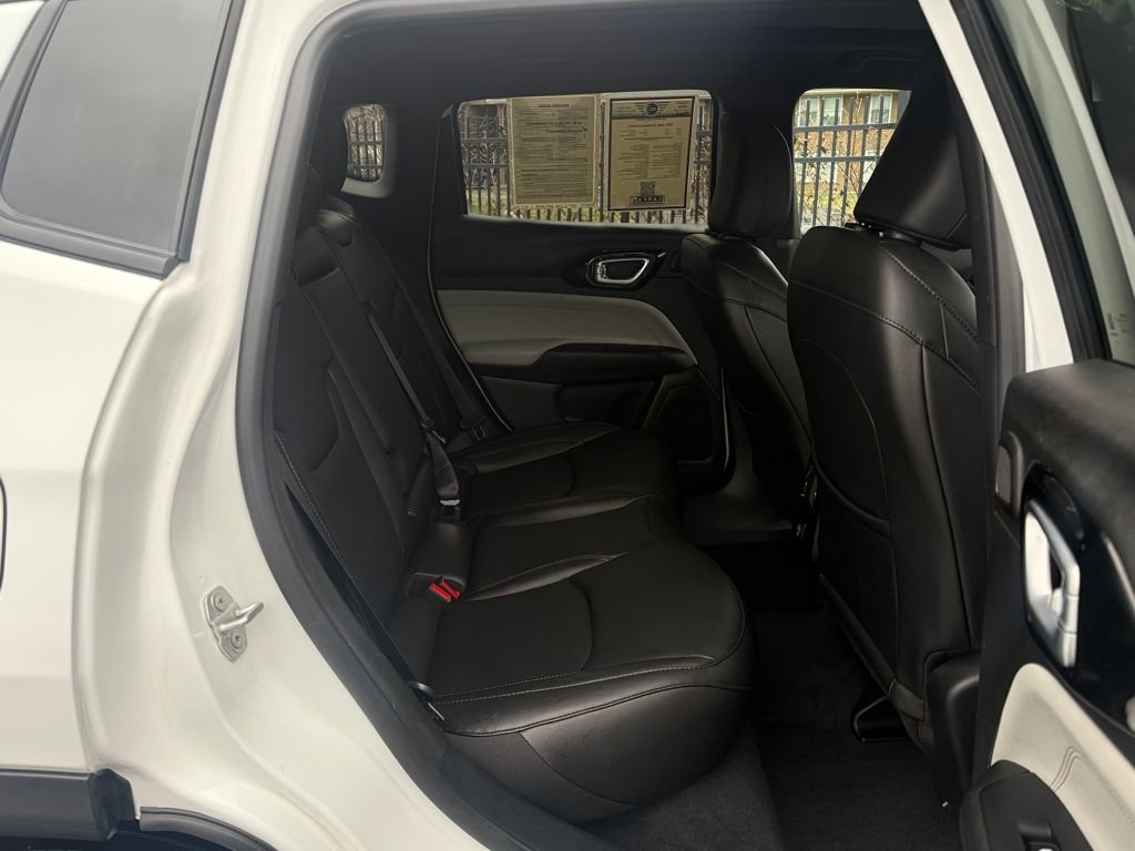 Used 2024 Jeep Compass Limited w/ Sun and Sound Group image 13