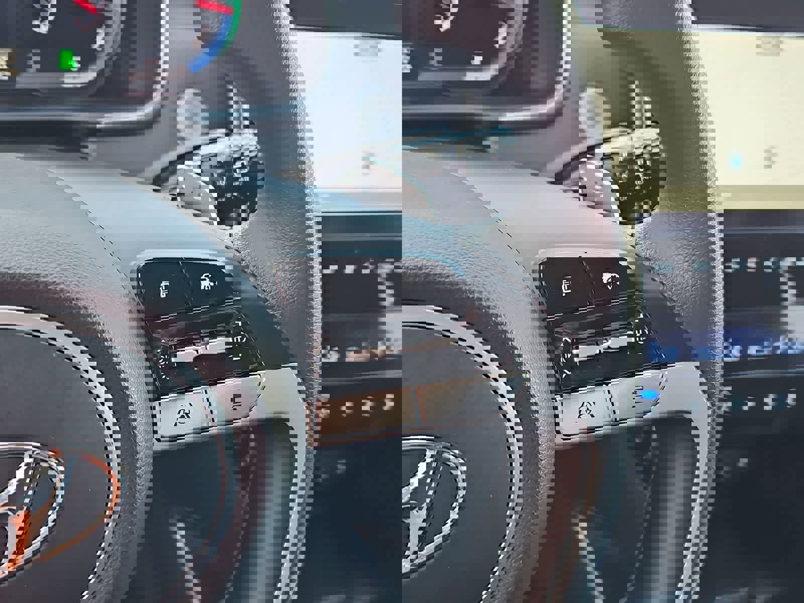 Used 2024 Hyundai Tucson Blue image 24