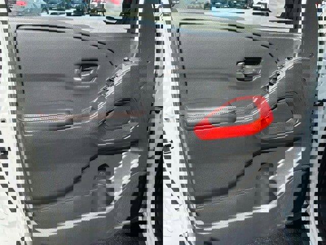 New 2026 Nissan Frontier PRO-4X w/ Pro-4x Convenience Package image 10