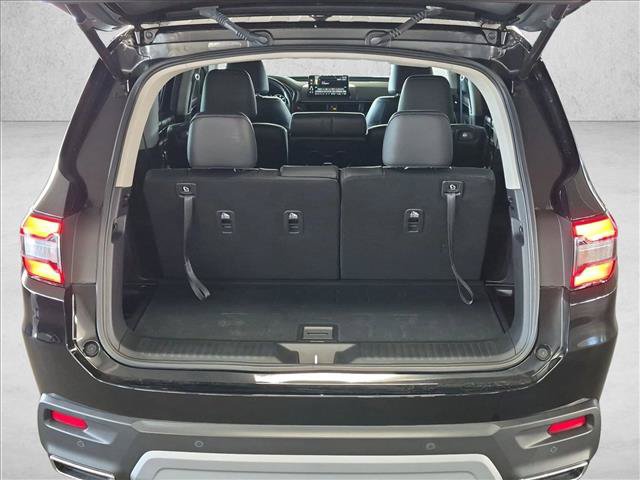 Used 2025 Honda Pilot Touring image 6