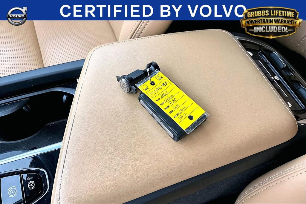Used 2023 Volvo XC60 B5 Ultimate w/ Climate Package AWD/4WD image 13